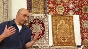 Mehr FALSCHE türkische Seidenteppiche - Vorsicht vor dem Turkmenen-Label auf handgeknüpften Hereke-Teppichen