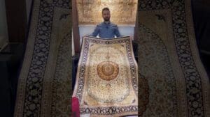 Qom Seidenteppich (handgefertigt)