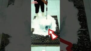 🧼 Schmutz beseitigt – Teppich ganz neu gemacht! 😱|Teppichreinigung Transformation #shorts#youtubeshorts#ytshorts