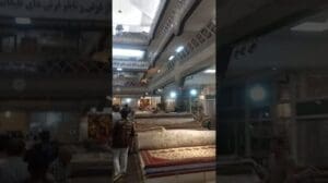 Seid ihr schon einmal auf dem Teppichmarkt in Teheran gewesen? Bitte unterstützt uns mit einem Kommentar und Like ❤️