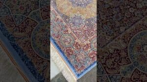 Seidenteppich 1600 Knoten mit Rosette aus Isfahan