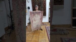 Wie der seidenartige Teppich seinen Glanz zurückgewann. #Teppichreinigung #Seidenweg