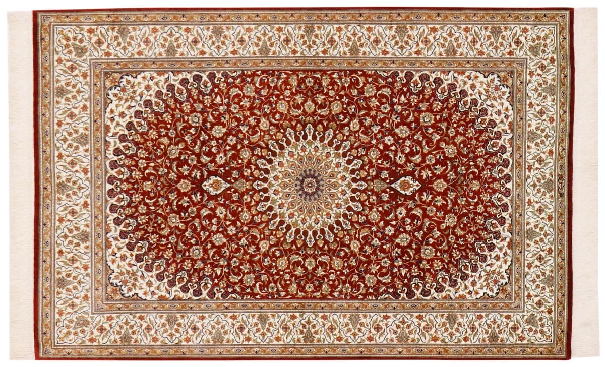 Reiner Seidenteppich Ghom rot 155x103 cm, harmonische Farben, handgeknüpft