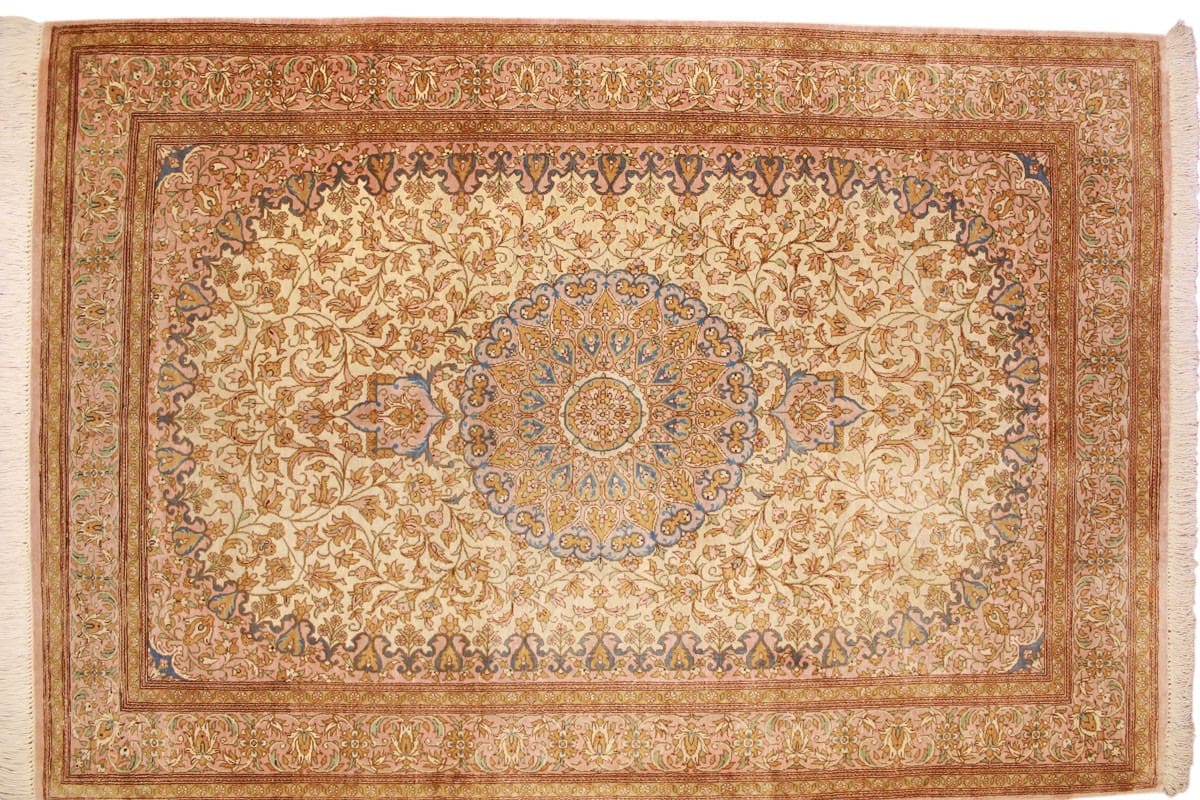 Seiden Teppich Ghom 118x76 cm Beige, exakte Knüpfung, handgeknüpft