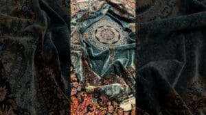 „Besonderer und kostbarer Seidenteppich aus Qom, elegantes Grün☘️🌺 #Handgewebter_Teppich #Seidenteppich #Iranische_Kunst“
