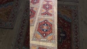 „Exklusive Teppiche von Sajjad Haris Serabi bei Home Soul #Explore #Teppich #Teppich #Sitzgelegenheit“
