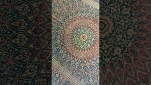 „Handgeknüpfter Persischer Qom Seidenteppich l Größe - 1,90 m x 1,24 m #handgemacht #teppich #Doha #Katar #shorts“