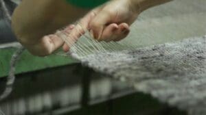 „Handwerkskunst im Trend: Handgefertigte Teppiche“