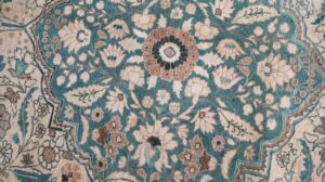 Antiker Persischer Tabriz Teppich mit botanischem Design aus handgewebter Wolle BB7521