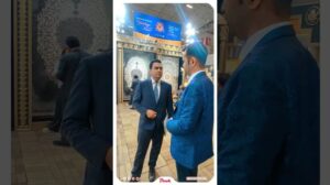 Ein Blick auf den Stand des Yalda-Teppichs aus der Wüste Kashan auf der Teppichmesse in Istanbul | Arya Duk