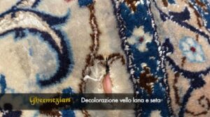 Entfärbung von Wolle-Seide Teppich Nain