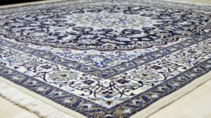 Handgeknüfter Teppich Persisch Nain Wolle-Seide 205Χ123