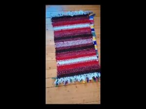 Handgemachter Teppich!!! 100% recycelt, perfektes Geschenk zum Muttertag!