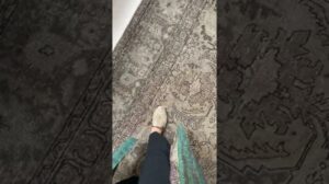 Minimalistisches Chaos Vintage-Teppiche | Tabriz