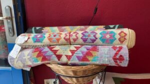 Morgenland Bazar, Original handgewebte Kelims und handgeknüpfte Gabbeh Teppiche