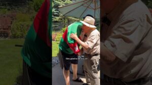 Nonno-Spezialität: Handgemachte Teppichslipper!
