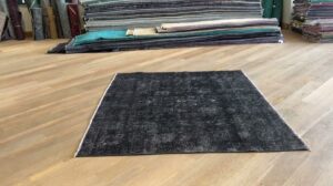 Persische Vintage-Teppiche schwarz 24401