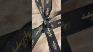 Personalisierte Teppiche von Myprayrug in Geschenkbox