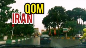 QOM IRAN, FAREN AN EINEM REGNERISCHEN TAG IN DER AMIN STRASSE