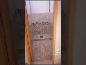 Ringsstraße in der Nähe von Patang Chowk, Qazi Kaly, Feroz Baloch Town, 2 Marla Flachbau, Preis 40 Lakhs 03108301591