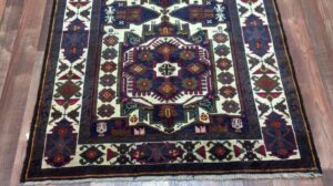 Semi-antiker Marineblauer und Beiger Persischer Baluch-Orientteppich 3'5X5'8 - B 76523