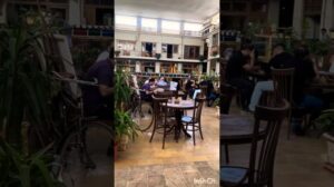 Spaziergang durch den Teppichmarkt