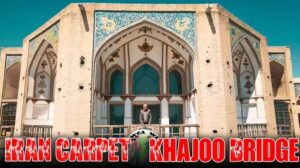 Teppich aus Isfahan an der Khajoo-Brücke