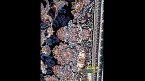 Teppich mit Nelken in Marineblau, 700 Knoten, Kashan
