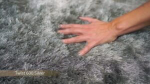 Twist 600 Silber / Ezüst Teppich (Lalee)