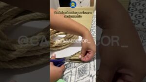 WIE MAN EINEN BETTREST MACHEN KANN | DEKORATION MIT GUMMIERTEM TEPPICH | DEKORATION FÜR DAS SCHLAFZIMMER