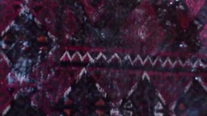 Waschen von turkmenischen Flachgewebe-Kilim, Wasserentziehung 7