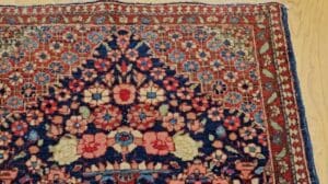 „Persischer Isfahan-Bilder-Vase-Teppich aus dem frühen 20. Jahrhundert, @thepersianknot, SKU 1166“