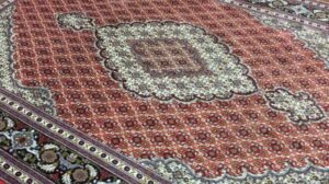 „Rot und Beige Extra Feiner Persischer Tabriz-Teppich 6'5X9'10 - A 92“