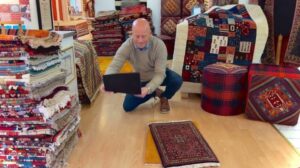 „Was sind die Vorteile eines Unterlagens unter deinem echten Teppich?“