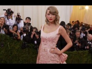 „Wie der Met-Gala-Teppich jedes Jahr gemacht wird | New York Live TV“