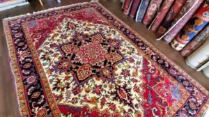 „【Nr. 2】Teppich, Heris-Produktion Heris 300×205 cm“