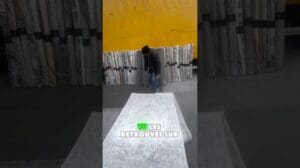 25€ der Wohnzimmerteppich auf lestapisdumonde.com Gutscheincode: tapis50 oder auf dem Markt von Porte de Montreuil