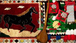 Die Magie fleißiger Hände: Die Kunst des Qashqai-Teppichs, die die Welt überraschte!