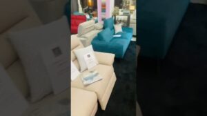 Maßgeschneiderte und personalisierte Sofas #Wir erwarten Sie in der Piazza Medaglie d’Oro 2 FG #Für Infos 320/6178058