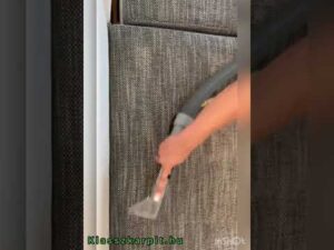 Reinigung von verschmutzten Sofateppichen | KlasszKarpit.hu Polsterreinigung