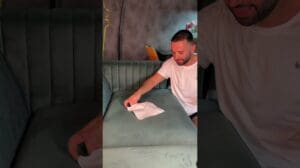 Teppichreinigungsgerät funktioniert! Probiert es mit dem Code: dzx9377 100 Euro Rabatt nur für Neukunden (Bedingungen gelten)