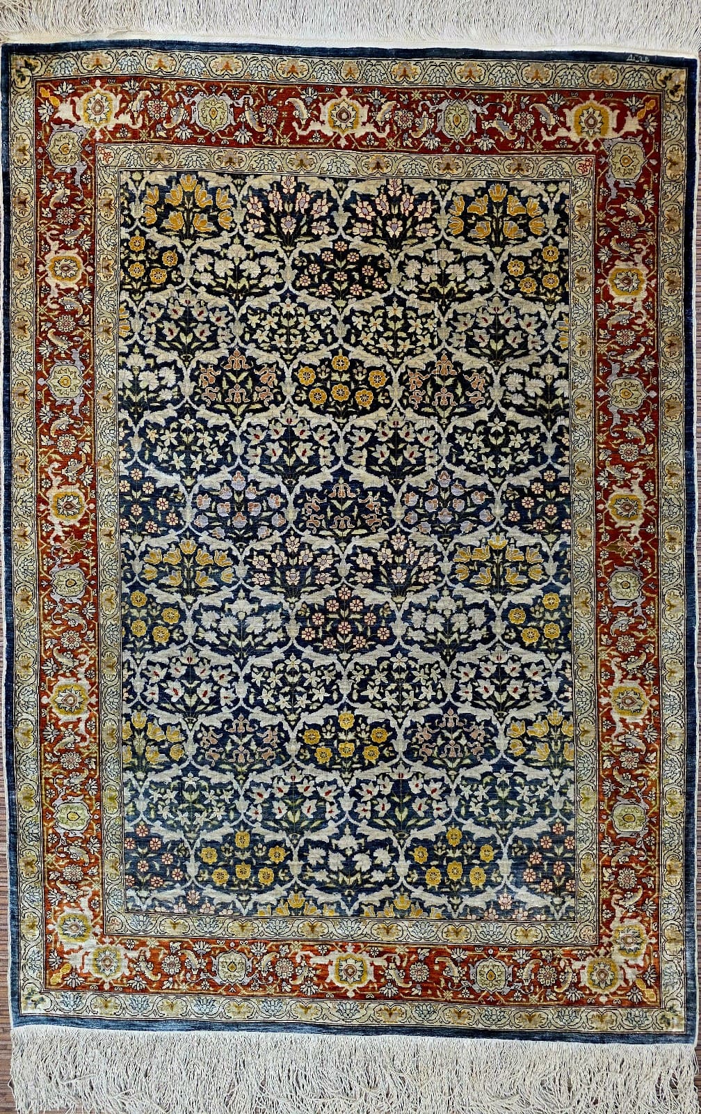 Orientteppich Hereke 125 x 88 cm 100% Seide handgeknüpft blau