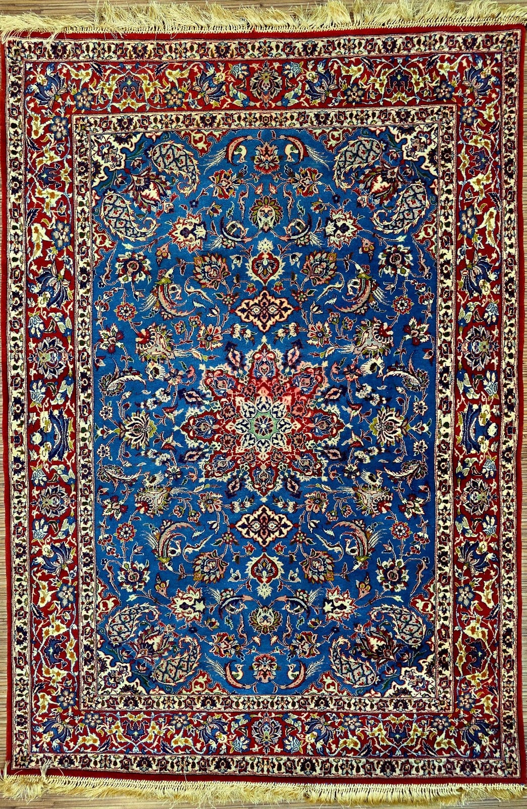 Persischer Teppich Isfahan 149 x 106 cm Seide handgeknüpft