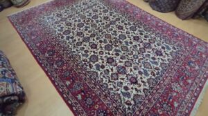 Isfahan #vintage #perserteppich #handgeknüpft #orientalischerteppich #teppichbazar #handgeknüpft #tappetopersiano