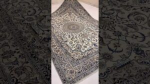 Nain - handgefertigter Orientteppich