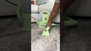 „@BISSELL #Anzeige #BISSELLPowerClean #MamaLeben #Reinigung #BefriedigendeReinigung #BISSELL #LittleGreenMini“