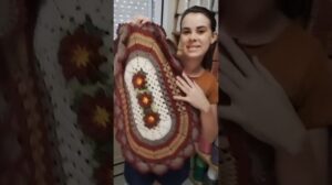 Val Teppich Spiel aus Häkelarbeit #häkeln #teppich #großertapete